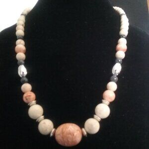 Vintage Avon peach cream and soft grey lucite beaded Desert Sands necklace 24 in